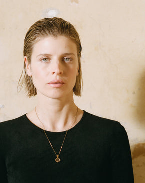 Model wearing Alighieri Gold Necklace Pool of Confidence