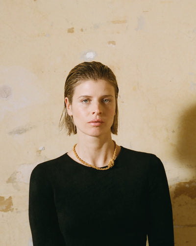 Model wearing Gold Necklace Alighieri Twist of Fate