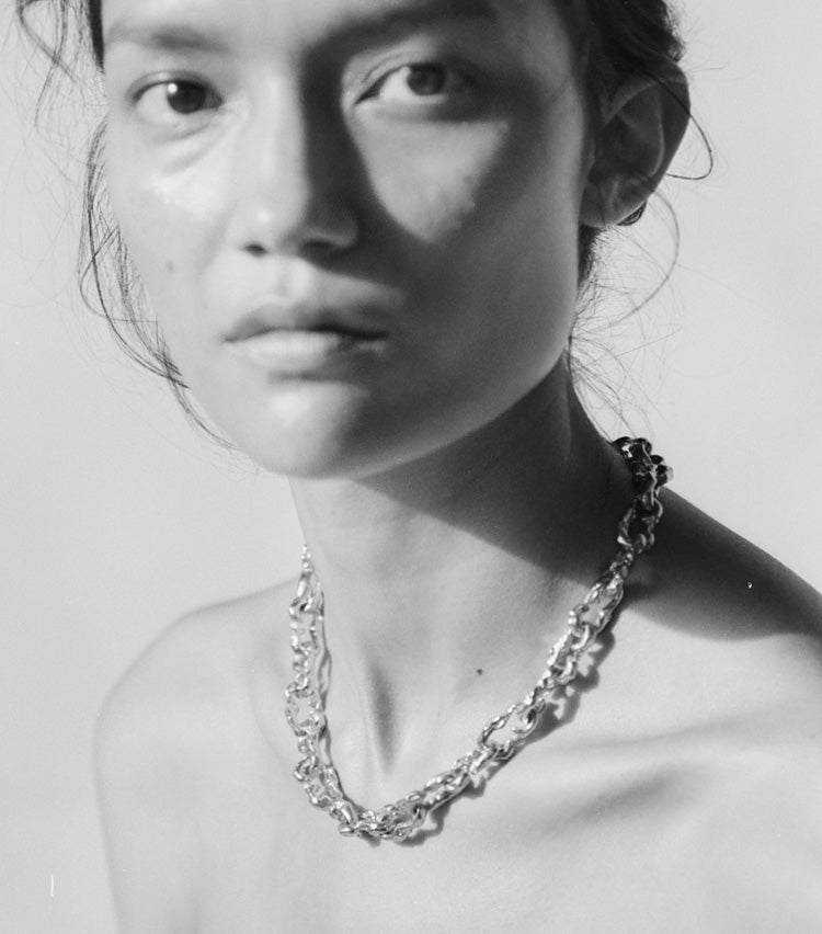 The Selva Oscura Choker