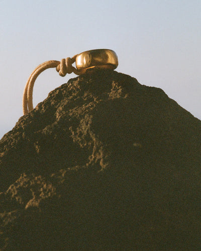 Tempo Sospeso Ring Necklace