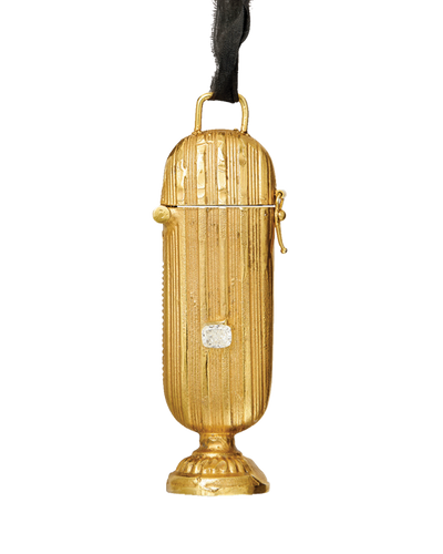 The Ridges of Time Diamond Flask