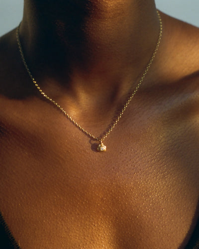 Model wearing Alighieri Flash of Lightning Gold Diamond Necklace