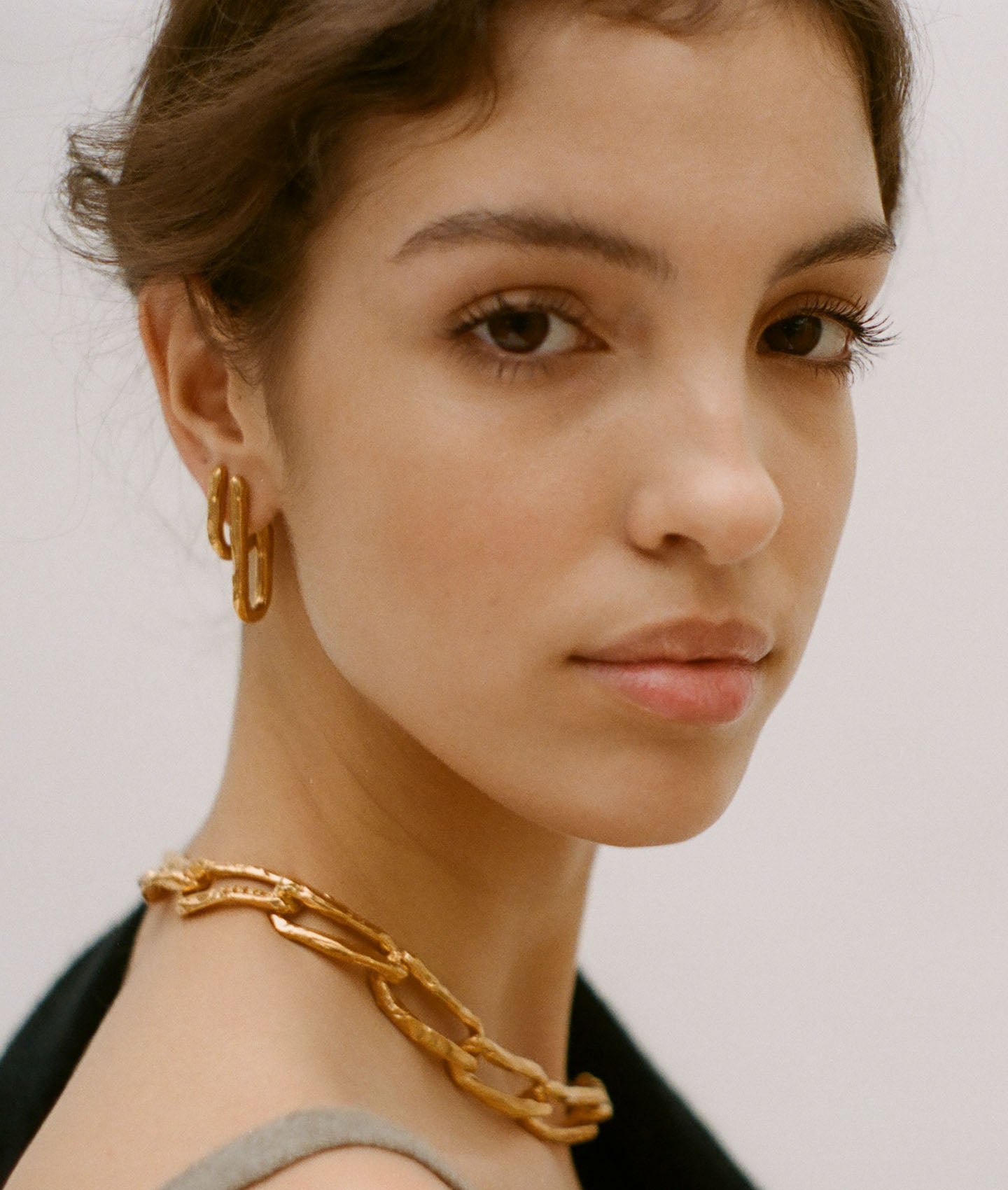 The Dante Link Hoop Earrings
