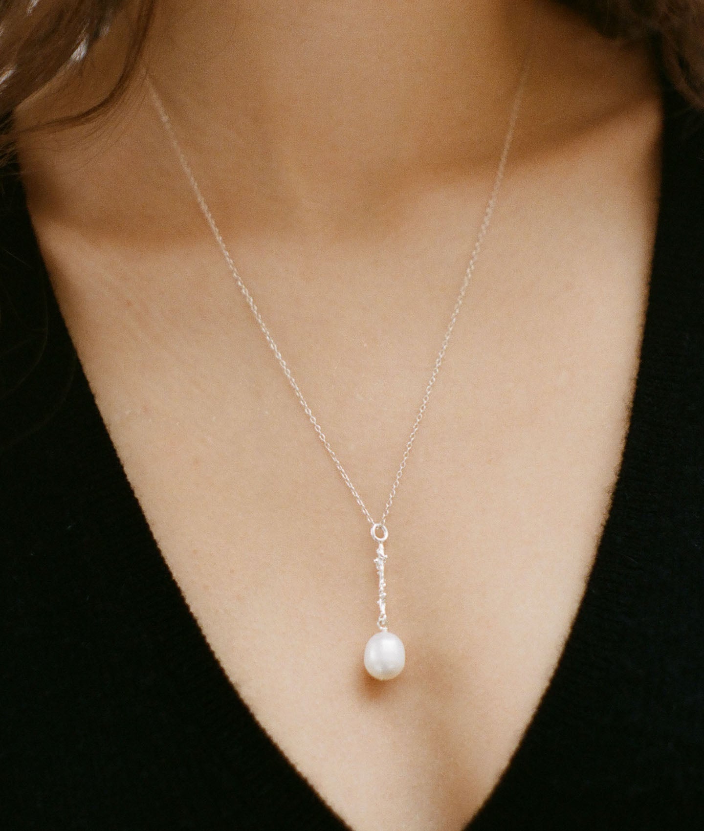 The Lustre of the Moon Necklace