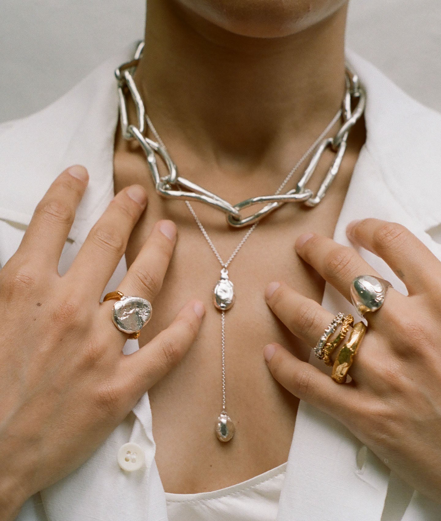 The Symbol Unknown Ring
